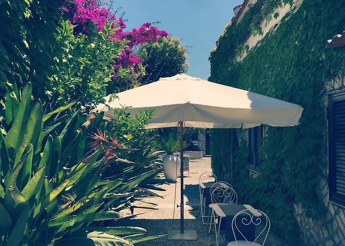 Villa San Bartolomeo *